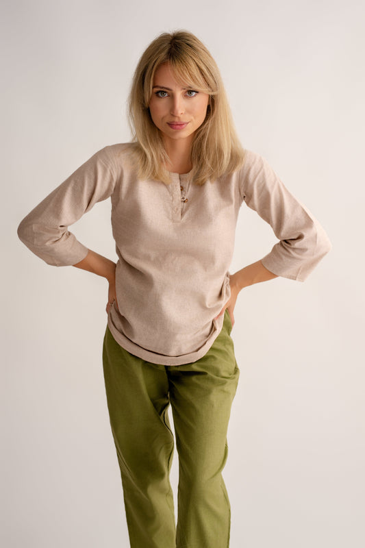 Beżowy damski top casualowy z konopi (FUAN)
